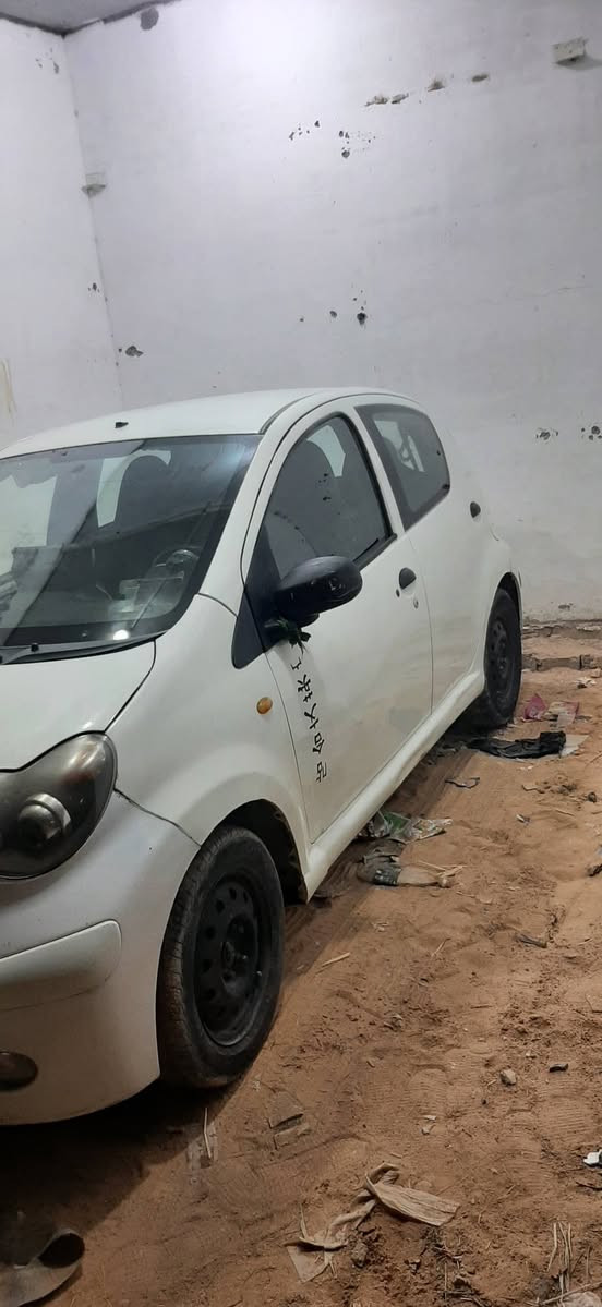 سلام عليكم بي واي دي اف زيرو مديل ١٤ مكينه ٨٠ بل ميه كير مكفول عوزهه ترتيبات كهبايات دوشمتهه يعني ترتيب رايدهه ٢٤ وبيهه مجال كلش بصيط مكانهه نجف راعيهه بل نجف ***********
