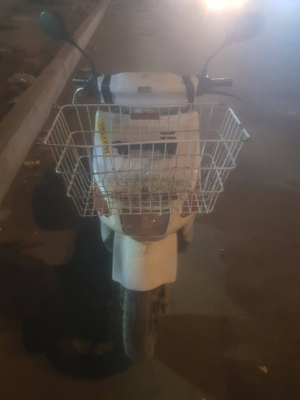 سلام عليكم دراجه بيكم فحل نضيفه محرك خير من الله ناعم شلعه ومعدل وشغاله نكره سلف وهندركيج بانزين شغال ستانات اثنين أوراقه كامله كفراته بلاديه السعر ٣٢٥ مكاني مدينه الشراي يجي خاص متواجد


**إذا كنت صاحب هذا الإعلان وتريد حذفه لأي سبب، رجاءا أرسل رسالة إلى الدعم الفني**