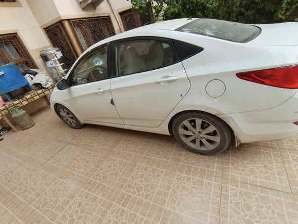 اكسنت موديل 2014 خليجي مكينة 1600 السيارة جاهزة اني ماخذها بيهة حادث مكلوبة ومعمرة مكفولة من كص الشاصي واللغود بس البنيد وباب مامصبوغ كلهة بيهة صبغ رقم اسليمانية بأسمي تحويل بشرط نواقص بسيطة صوندات تدفئة تايرات تخم جديد صدر نص عمر  مكاني ديالى المقدادية شهربان سعرهة ٧٠ ***********
