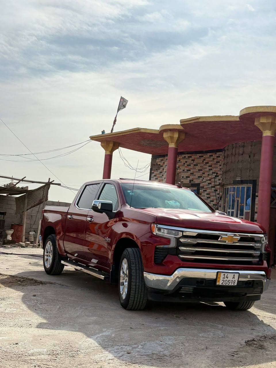 السلام عليكم سلفرادو 2023 فول الموصفات فتحه كشنات براد جلد تخم تاير باسمي تحويل ثاني يوم محرك 5300 8سلندر ***********
