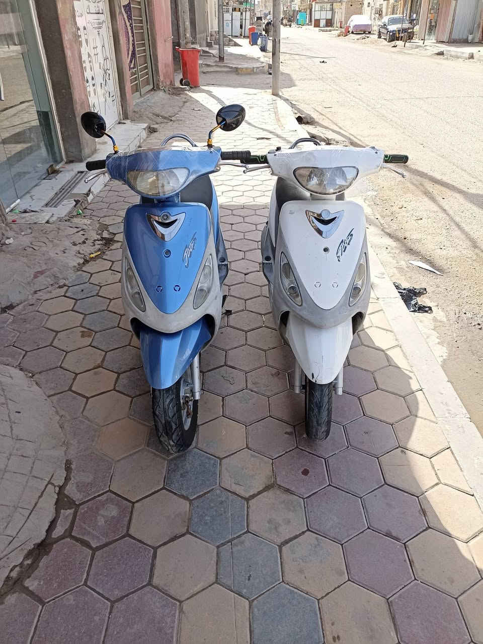 درجات ماكسات منغولي بوشه 50 بلاد نظافه 90% كامل مواصفات كل نقص ما بيهن مكاني ناصريه الشهداء ***********

