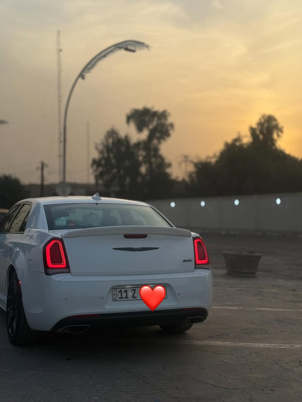 السلام عليكم للبيع اوبامه 2023 كلين مكفوله من صبغ كفاله عامه  رقم بغداد بسمي دولي مواصفات كرسي كهرباء هيتر جلد  رادار جانبي ترحيب ماشيه  17 ميل سونار معه صور مكان بغداد كاظميه 
سعر 3شدات بيه مجال بصيط ***********
استفسار واتساب
