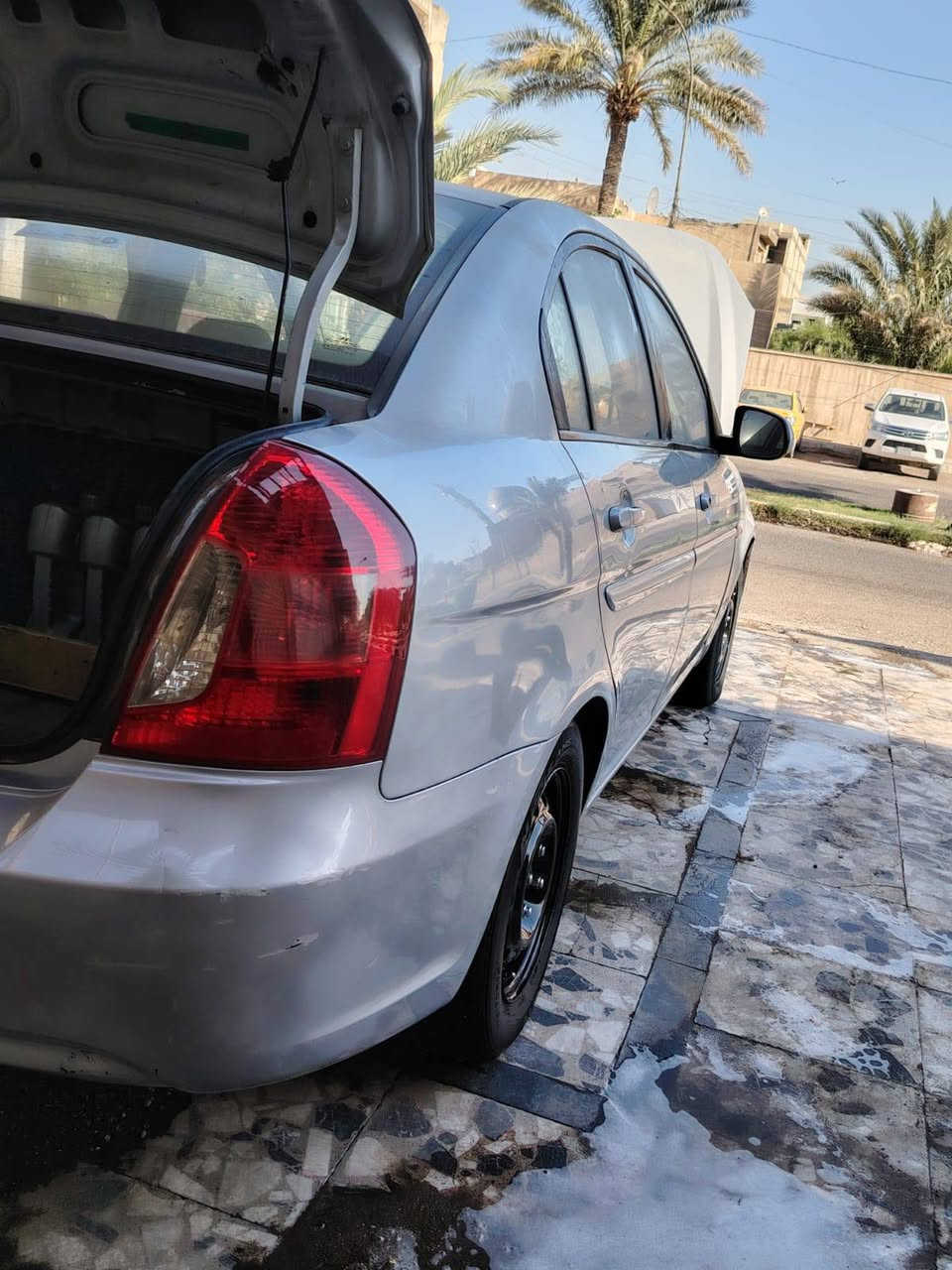اكسنت موديل 2010 بغداد بسمي تحويل مباشر سيارة بيها قطع صبغ بدون دواخل ابيعلك احزام محرك كير جيد تبريد ثلج سيارة جاهزة خير من الله العنوان بغداد التاجي سبع البور للتواصل *********** السعر ٧٤ وبيها مجال
