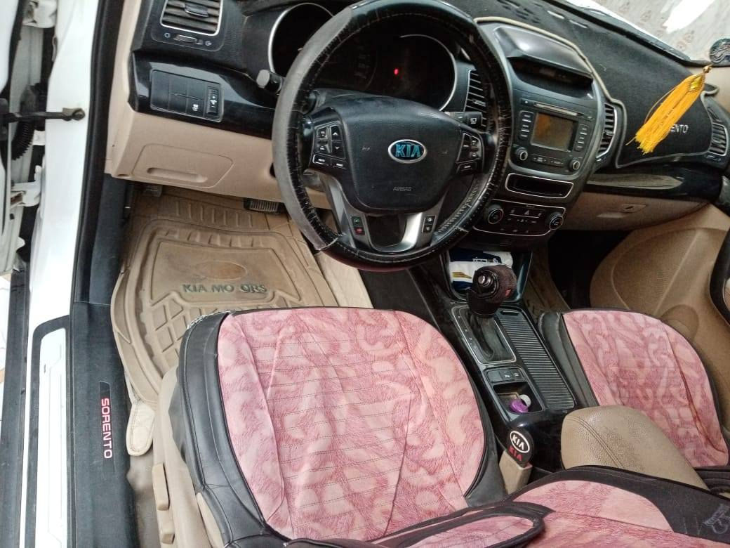 السلام عليكم سورنتو 2015خليجي مكفوله 6سلندر 7راكب بصمه تشغيل بصمه ابواب اشاري بالمري بردات قماره حديدالمكان ذي قار اتصل وتدلل *********** غير متواجد على النت
