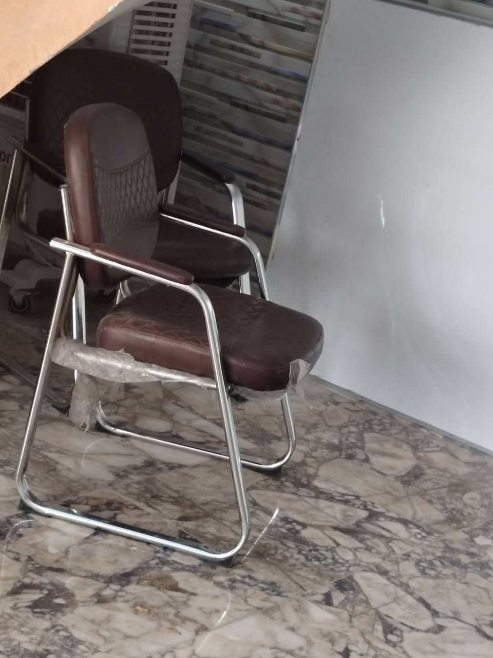 غراض معهد للبيع
١٢ رحله نفر
٣ سبورات
٢ ميز اداره
٢ كراسي جلد
١. مسطبة انتظار
كلهم ب ٦٠٠  الف

حله / ***********
