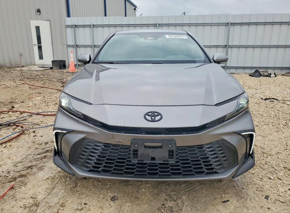 ♦️شركة النخبة - ELITE للمزادات وتجارة السيارات♦️

🔸السلام عليكم ..
♦️نوع السيارة …
♦️TOYOTA - CAMRY - SE - 2025♦️

♦️تاريخ المزايدة غداً الثلاثاء بعد الخامسة مسائاً
♦️2026 - 5 - 12

🔸عداد المسافات - 13 الف ميل فقط .
🔸الاسطوانات - 4 سلندر .
🔸حجم المحرك - 2.5 .
🔸الوقود - هايبرد .

♦️الأضرار  :- حسب الصور المرفقة

🔸للدخول الى المزاد او شراء سيارة
🔸او اي استفسار يرجى التواصل مع …

♦️شركة الخبة - ELITEللمزادات وتجارة السيارات♦️

🔹عثمان الناصر - ‭0774 810 7610‬

📍صلاح الدين - قضاء العلم - قيصرية الخالد📍
