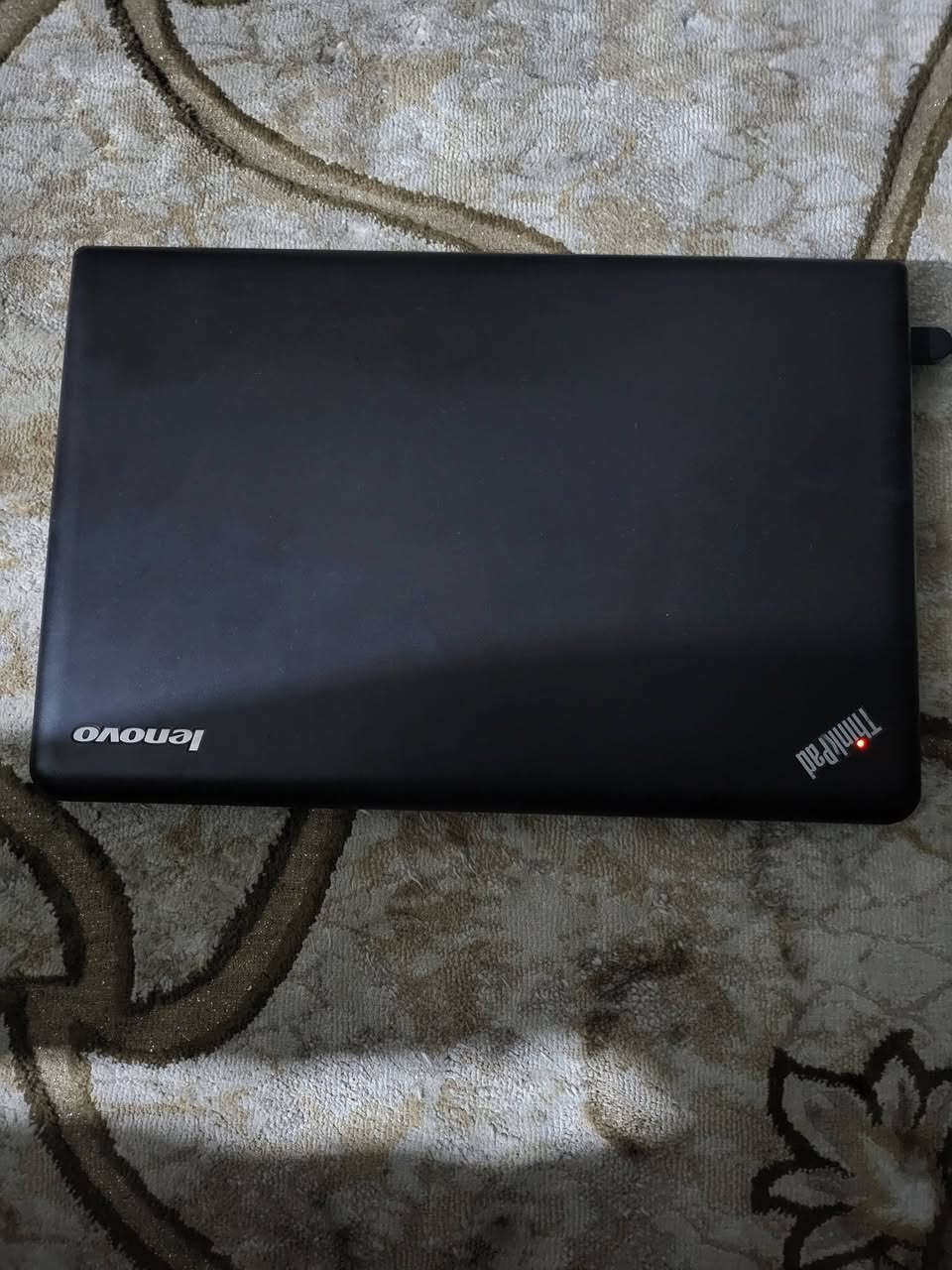 لابتوب لينوفو ثنك باد E531
Corei7 3th QM
Gt740m 2G
Ram 6G
Hard ssd 500G
تشغل gtav على اعدادات ناصية بدون تكطيع 
والمواصفات كدامك اذا اكو فد لعبة او برنامج تريد تعرف تشتغل عليها او لا تكدر تكتب عاليوتيوب 
سعرها 185 الف وبيه مجال بسيط مكاني بغداد الغزالية وهذا رقمي 
***********
