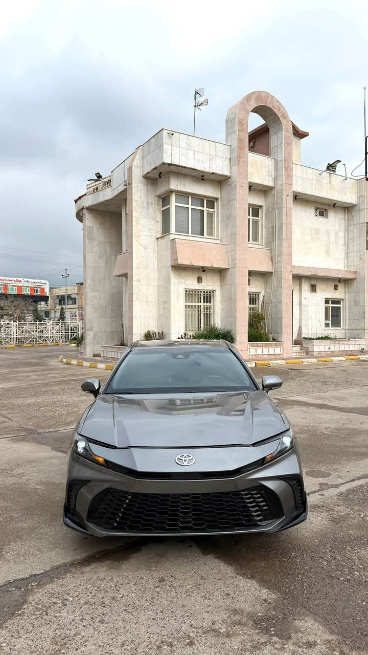 ‎كامرى 2025  هايبرد 
‎السعر :215 ومجال 
‎اللوان :سلفر
‎عداد المسافة :٢٠٠ ميل ماشيه يعني صفر
‎ملاحظة السيارة :  بونيد  صبغ بدون دواخل  
‎ارباگ ستيرن دجبو ل طاك مرجع بلادى 

‎المواصفات : SE
‎‏‎بصمة ابواب 
‎‏‎بصمة تشغيل 
‎ تشغيل عن بعد (𝐑𝐞𝐦𝐨𝐭𝐞 𝐒𝐭𝐚𝐫𝐭)
‎‏‎شاشة   
‎‏‎كاميرة
‎هاند بريك بصمة
‎اوتو هولد (𝐀𝐮𝐭𝐨 𝐇𝐨𝐥𝐝)  
‎اوتو ستارات (𝐀𝐮𝐭𝐨 𝐒𝐭𝐚𝐫𝐝)
‎اوتو ستارات (𝐀𝐮𝐭𝐨 𝐒𝐭𝐨𝐩)
‎رادار امامي (تحديد مسار)
‎‏‎رادار جانبي (نقاط عمياء)
‎‏‎رادار خلفي (التحذير من الاصطدام)
‎‏‎حساسات امامي
‎‏‎حساسات خلفي 
‎نظام (𝐄𝐜𝐨)
‎نظام (𝐍𝐨𝐫𝐦𝐚𝐥) 
‎نظام (𝐒𝐩𝐨𝐫𝐭)
‎تحكمات  استيرن
‎كشنات كهربائي
‎تبريد لمس
‎لايتات (𝐋𝐞𝐝) ليد زينون بيلادي
‎بكلايتات (𝐋𝐞𝐝) ليد بيلادي
‎ويل كروم 

‎وبعد هواية مواصفات…

‎‏‎تفاصيل اكثر الاتصال علی ارقام التاليه  

𝐖𝐡𝐚𝐭𝐬𝐀𝐩𝐩-𝐕𝐢𝐛𝐢𝐫
☎️***********

‎عنوان📍عقره اكر, نينوى
