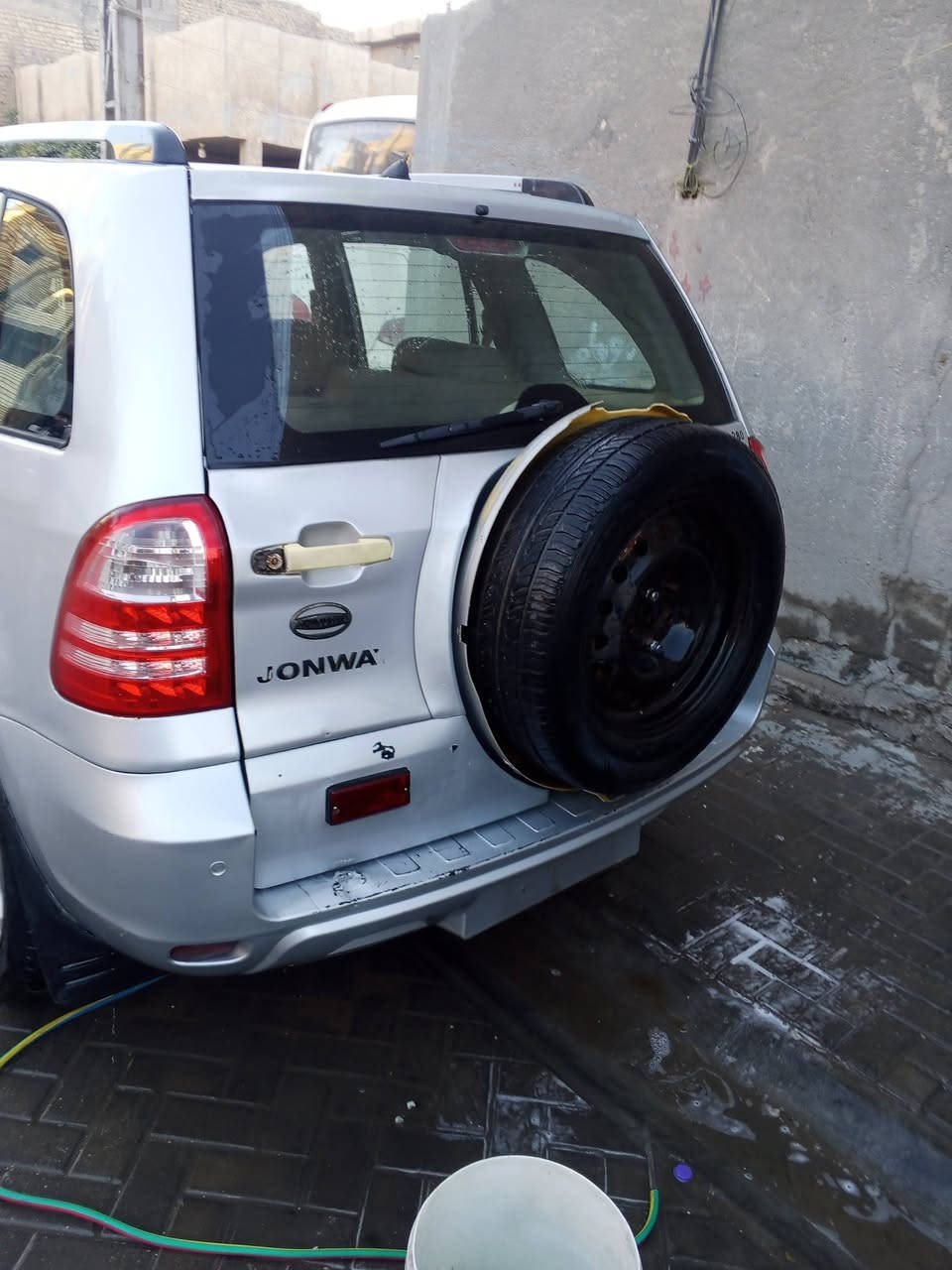 سلام عليكم سياره جني وي موديل 13 مال مزاد سياره حلوه كير مكينه بلادي صدر جديد  تخم تاير كهربائيات كامله بغداد حي نصر ***********
