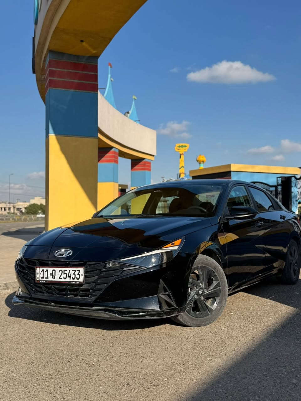 النترا هايبرد للبيع موديل 2022
(السيارة مكفولة من الصبغ )✨
ماشية 42 mi
 حادثها خلفي فقط ومعدل قبق صندوك عل بارد موضح بل صورة 

مواصفات السيارة فول 
-بصمة/ فتحة  /تشغيل عن بعد /اوتو هولد / هند بريك بصمة / تحديد مسار وقيادة ذاتية / رادار امامي/ شاشة ابل كار بلي / تدفئة كشنات/ حساس تايرات / صندوك فتح تلقائي / 

السيارة مكانها بغداد حي جامعة 

***********

السعر 143 وبيه مجال بسيط
