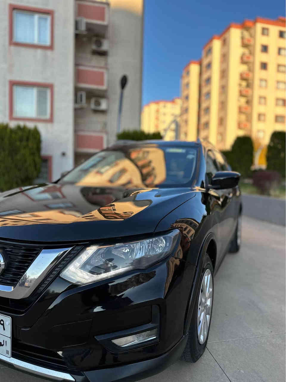 Nissan rogue 2017 AWD
رەنگی ڕەشی قەتران سەیارەکە زۆر جوانە تەنها بۆنیتی بۆیاخە  ئێرباگ بەس سوکانی تەقیوە  بیلاد دانراوەتەوە دەبڵ ئەکسلە  
KNMAT2MV5HP500526
نرخی ١٤٥ گەڵاو مەعامەلە 
*********** السليمانية, العراق
