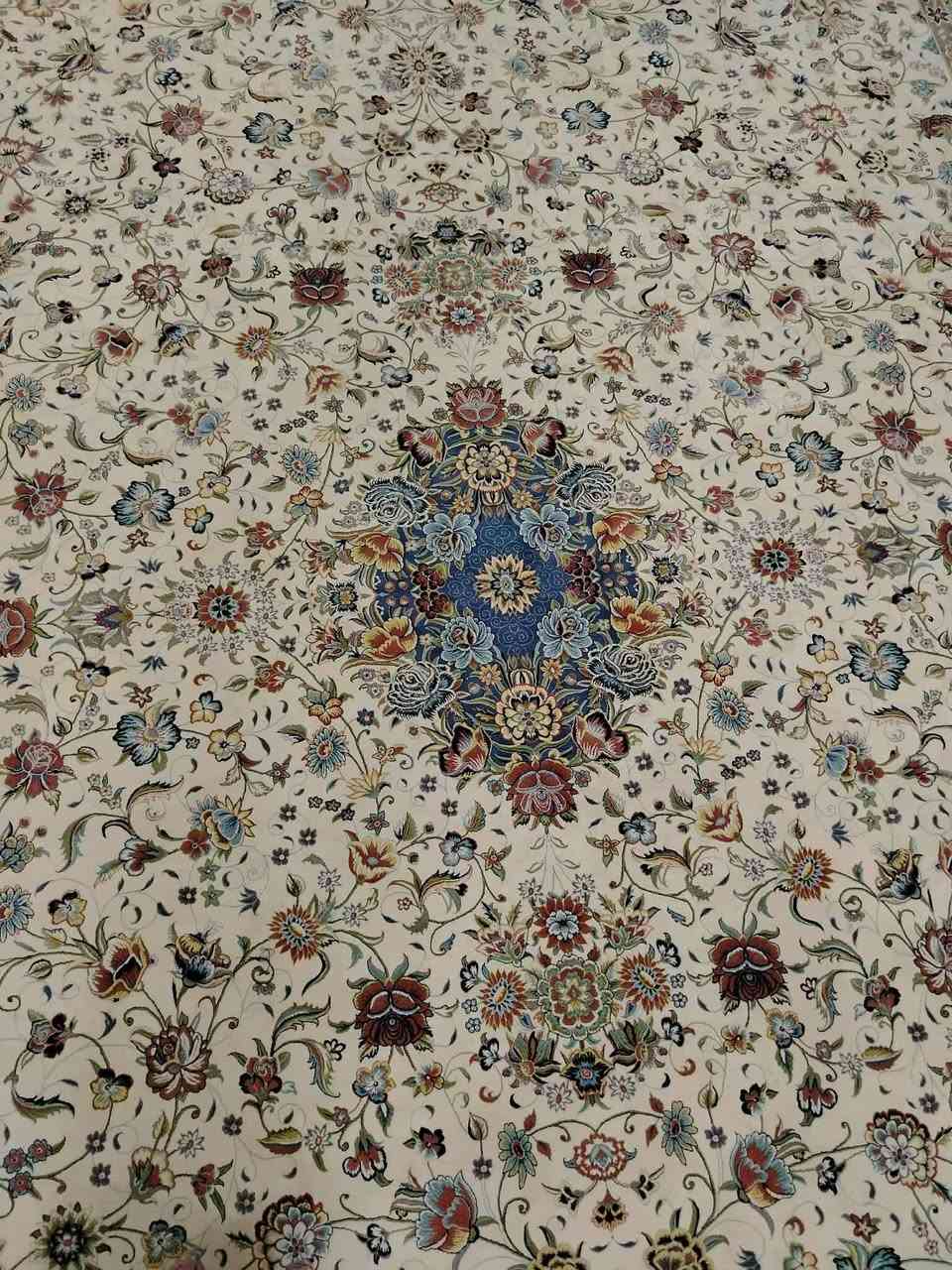 فەرشی ئێرانی 1200 شانەی ئەسڵی دەرەجەیەک قیاسی دانەی 3 بە 4 بۆ ژووری 6 بە 4 زۆر پاک و بێعەیبن تازە لەغەسل هاتۆتەوە نرخی هەردووکی 630 هەزار و معامەلە
دەربەندیخان
🌷🌷🌷


**إذا كنت صاحب هذا الإعلان وتريد حذفه لأي سبب، رجاءا أرسل رسالة إلى الدعم الفني**