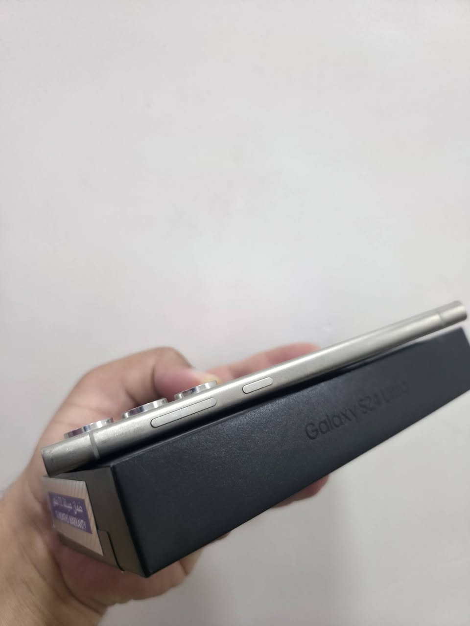 سامسونج اس 24 الترا  ذاكره  512 
 أبو ظمآن وكاله 
 نظافه 💯 ب 💯 
سعره مليون و 100 
مكاني بابل توصيل ماكو 
اتصال فقط ما موجود على نت 

***********
