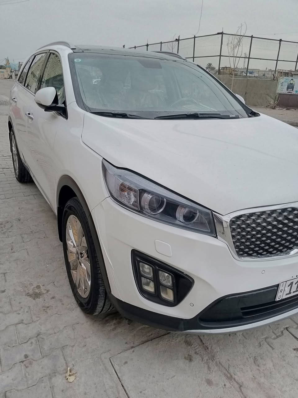 السلام عليكم سورنتو خليجي موديل 2018 سيارة جديد فول مواصفات مكينه 6 سلندر رقم الهاتف ***********
