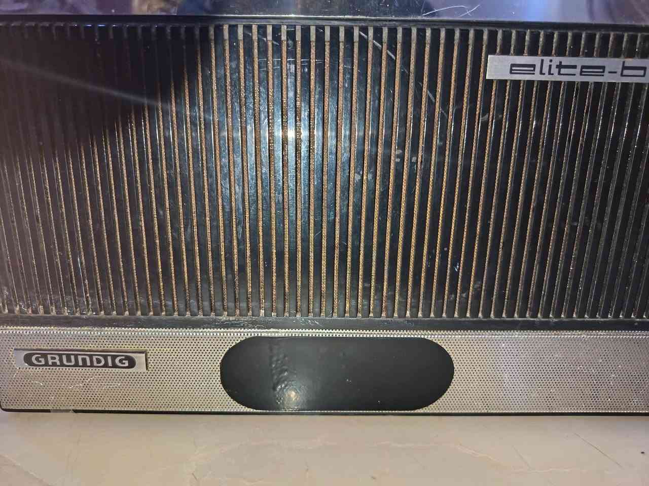 راديو گراوندگ بالة نظيف جداََ وشغال سعره 50 والتوصيل مجاني لكل المحافظات للأستفسار رقمي ***********
