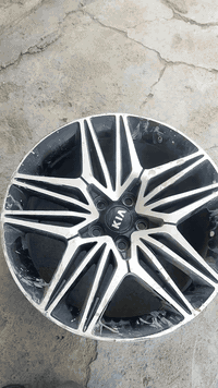 السلام عليكم ويل 19 استنكر خلفي السعر 100 ألف التفاصيل داخل الفديو مكاني بغداد قرب علوة الرشيد الدورة ***********.  ***********
