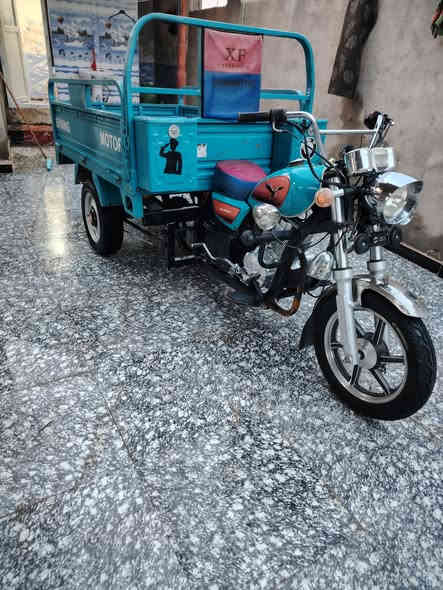 سلام عليكم ستوته رقم وسنويه ناصريه مديل 2023 وتحويله بصره الستوته بسمي  مكاني جزيره مكينه جديده صارله 15يوم سعره 3و٢٠٠ وبيه مجال للشراي   يتصل وبخدمته ***********
