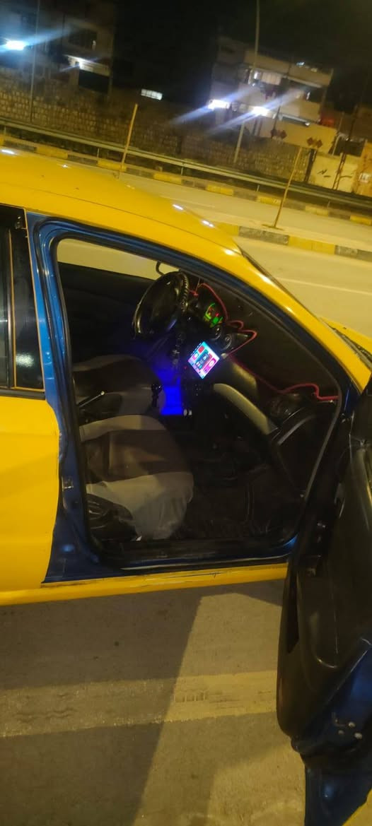 السلام عليكم
افيو موديل 2008 
سيارة كير ومحرك شرط 
 بدون ضرر  الداخل اسود
رقم نينوى الماني شرط التحويل 
هيئة صفر وغرامات صفر ..*********** /***********
