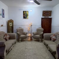 زان تركي • ٨ مقاعد • نظيف