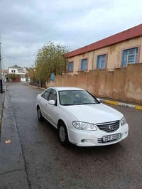 موديل ٢٠١٠ • ابيض • فتيس عادي