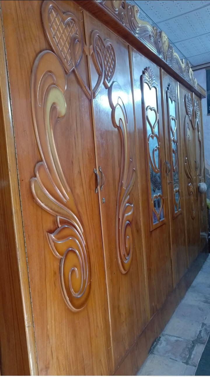 للبيع ***********
