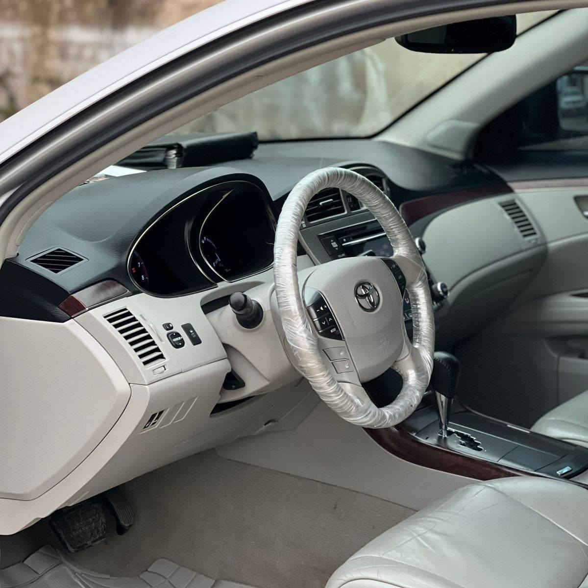 تۆیۆتا ئەڤەلۆن 2012 بێ ڕەقەمە ساغ 
 سەیارەکە مانگی  4 ئەمریکیە
 دوپارچەی لەسەر ساخی بۆیاخە پەڵەیە pdrهەیە 
سویچو سڵایت کوشن جلدە
کوشنەکانی دڕاوی نییە سەوتی دیجیتاڵی نییە 
گرمەی مەکینەی نییە
 بەشەرتی هەزار فیتەر

سعر : لە کۆمێنت داوای بکە ڕاستەوخۆ بۆت ھەموویان 

 سەیارەکە زۆر لۆکە ساردی نییە 
شوختی نییە 121هەزار ڕۆشتوە
یەک دینار مەسرەفی نیە کامل جایز کراوە
بێ ناوگرتن بێ ئێرباگ ئەوەش بکە ناوی

ژمارەی خاوەنەکەی 
***********
