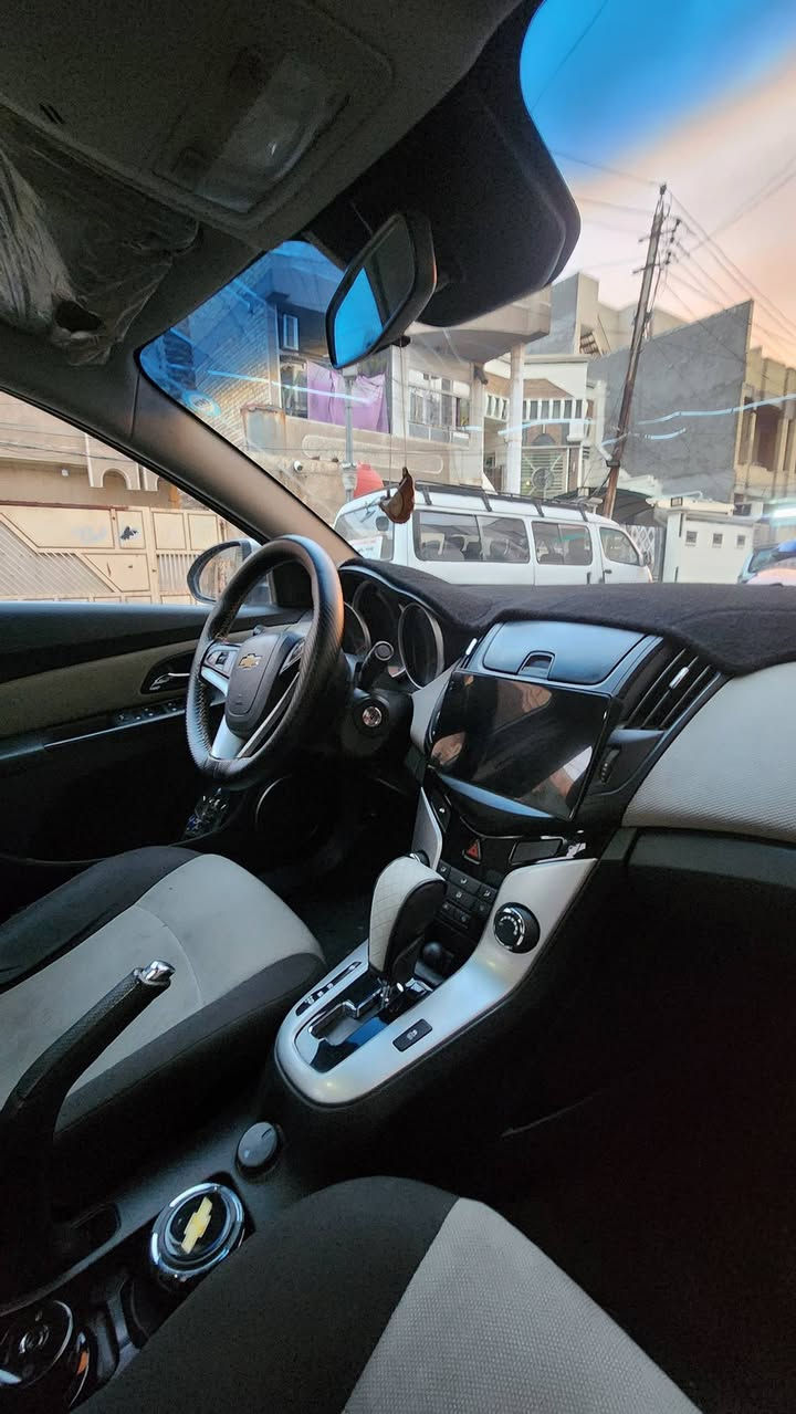 كروز ٢٠١٧ الشكل القديم
٨٩ ورقة وبيها مجال
خاص موجود
***********
