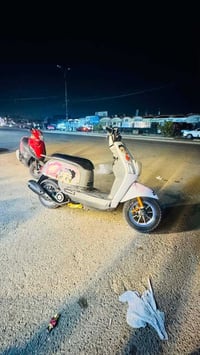 ماكس بوليس للبيع بلاديه مزوده بغراض اصليه كلهه  صدر مشمشي اصلي  ويل ام...