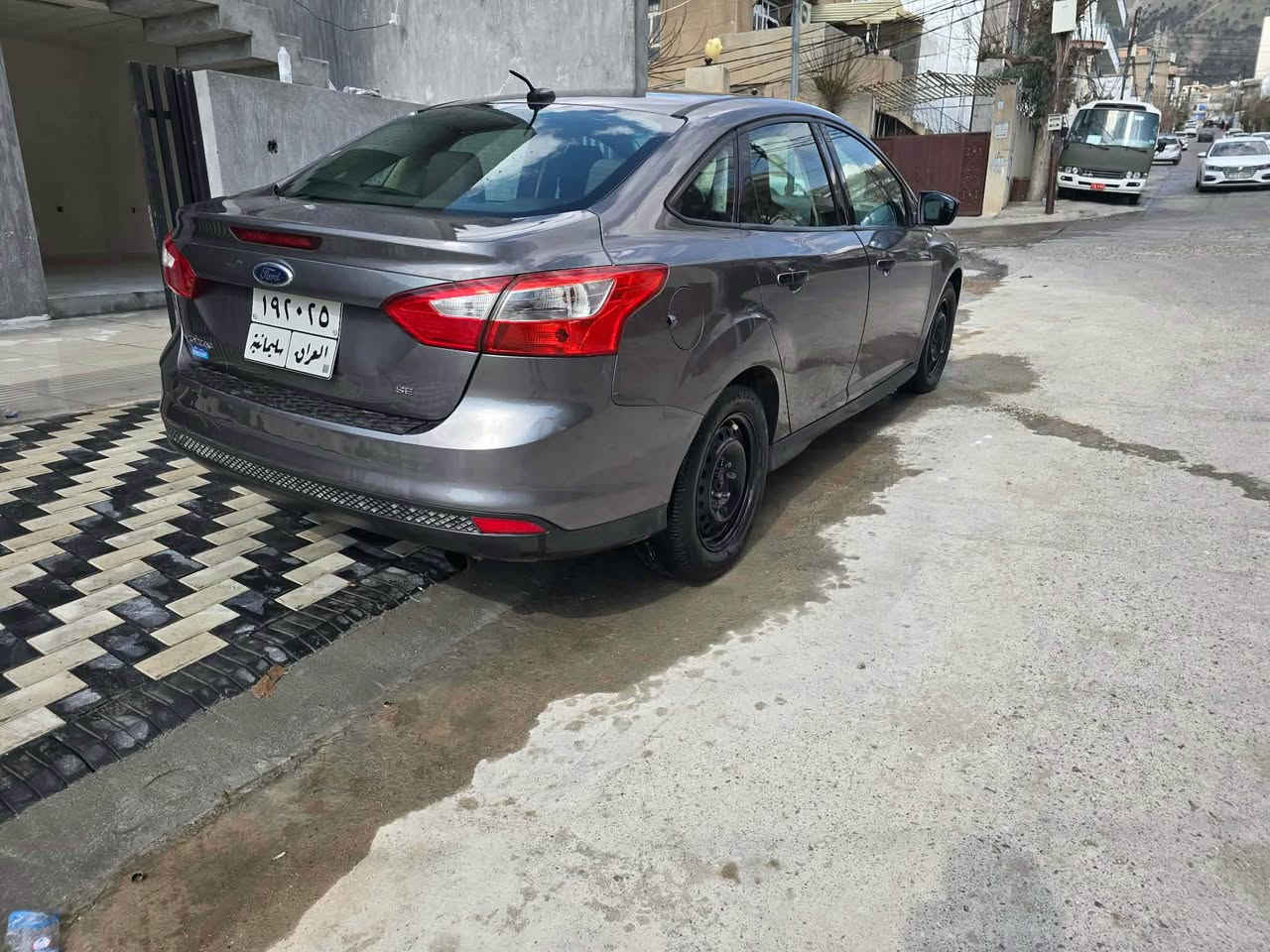 فۆرد فۆکەس ٢٠١٢
١ چاملخی سایەق پێشەوە بۆیاخە بێ ناوگرتن و بێ کرانەوە
گێڕ و مەکینە بە شەرت
٧٣ گەڵا و مەجال

0770 196 0122 السليمانية, العراق
