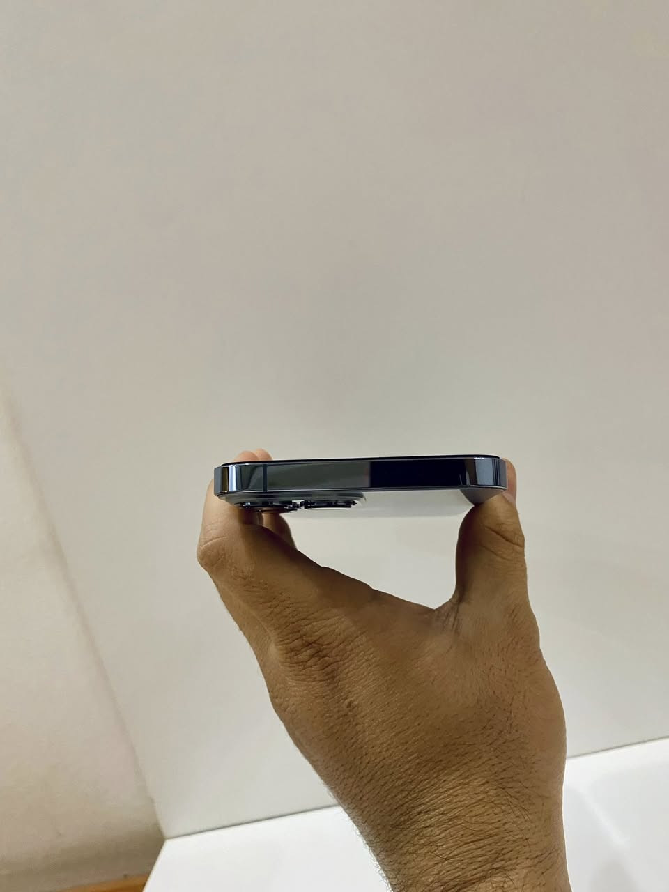 ايفون 13 برو ماكس ذاكرة 256
بطارية 84 بلادية لا مبدلة ولا معلاية
نموذج M 
الجهاز نظيف كلش وكلة بلادي 
فقط مبدل ظهر 
عنوان الدورة ابو دشير
***********
