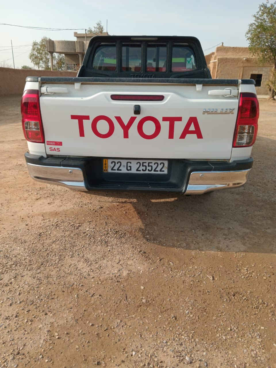 هايلوكس 2024 كير عادي رقم اربيل سيارة نضيفة وماشية قليل للاستفسار اكثر اتصل ع ‭0771 963 1879‬
