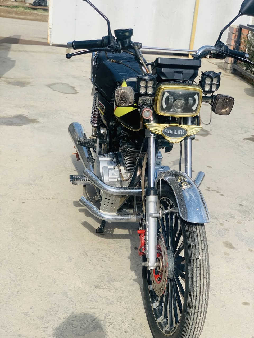 سلام عليكم سيفان موديل 24كامل مكمل مكفول السعر 675(***********)
