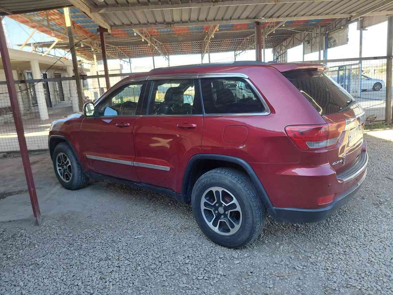 ارخص جيب لاريدو سعره 127
جيب لاريدو 2011 محرك 6 سلندر جاهزه للاخير محرك كير حدادية تبريد تخم تاير كله جديد رقم بغداد باسمي تحويل مباشر مكاني بابل 

***********

***********
