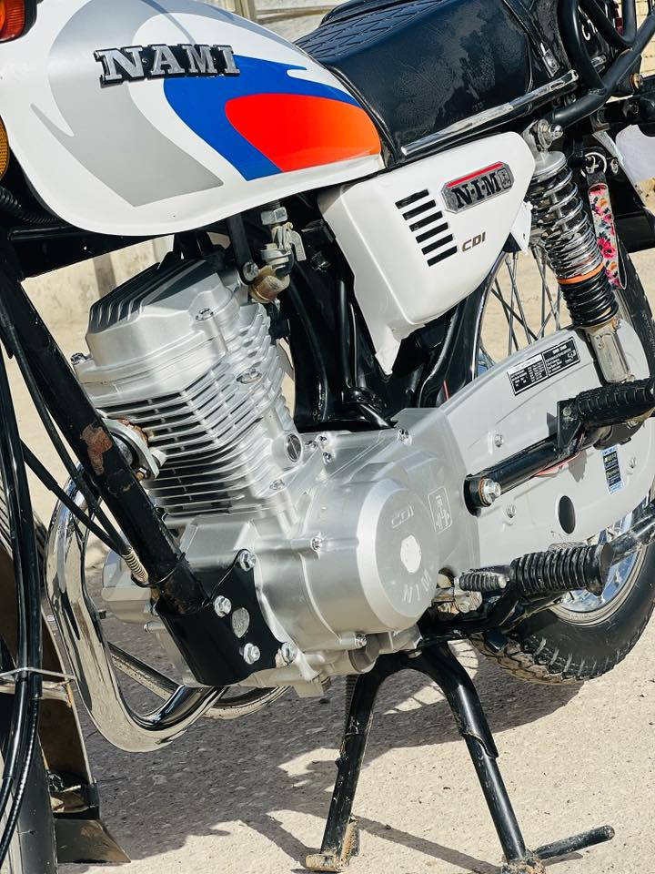 سلام عليكم دراجه نامه امتياز موديل 25 دراجه ماناقصه كلشي سعره 675وبيها مجال  ***********
