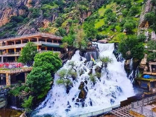 سلام عليكم 
يتوفر كروب سفرات سياحي الى اربيل  كروب خاص للعوائل وكروب للشباب لضمان راحه الجميع سعر النفر 15 الف يشمل برنامج سياحي يوم كامل 
1-بيخال 
2-شقلاوه 
3- مجدي مول 
4-كراند مجدي مول 
5-بارك سامي عبد الرحمن 
6_القلعه 
7-مجمع افينو
 للاستفسار اكثر والحجز  متوفر اتصال واتساب.  ***********
