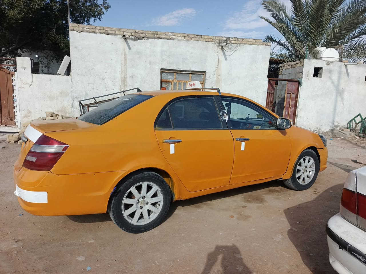 السلام عليكم 2013سياره جاهزه من كلشي محرك وكير كهرباء جاهزه بس صدره تعبان سياره مالكه موجد يريد تحول بس اني بيع بس مالك مامسول لا بغرمات لا شي الك يمي مالك نقط بيع مستعجل عدي ضرف العنوان الدوانية الحمزه الشرقي سعرها جدن مناسب ب22ماكو هجي سعرها والله بس لن متوازي ع فلوس رجان لي مو شراي لا يعلق***********
