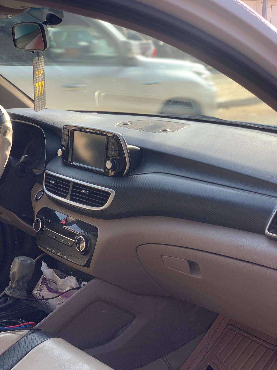 سلام عليكم سيارة للبيع موديل 2020كفاله.  عامه للمكان في النجف***********
