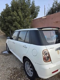 ليفان ٣٢٠ • ٢٠١٢ • ماشي ١٠٠٠٠٠