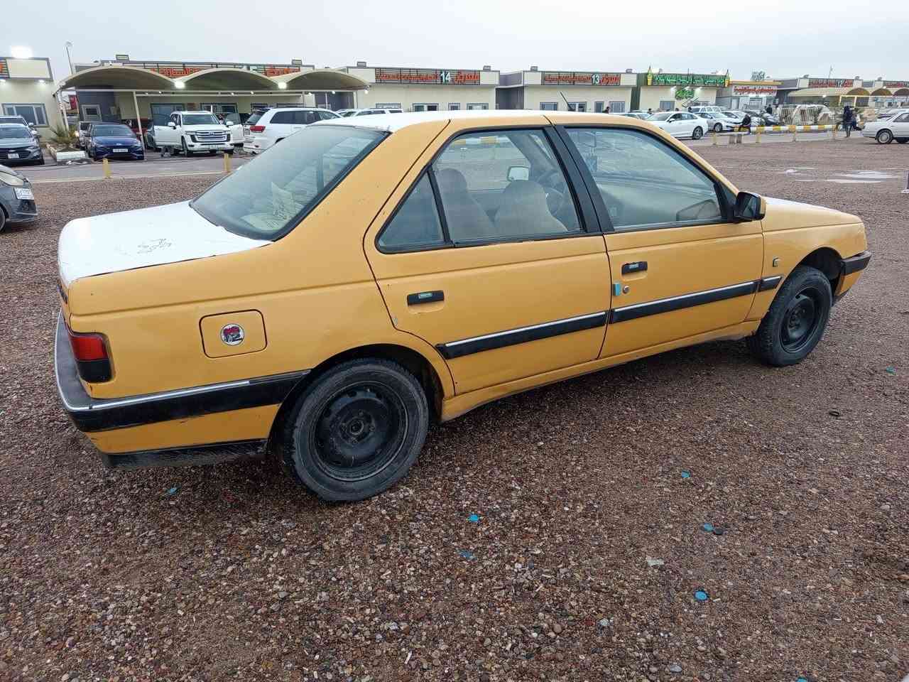 السلام عليكم بيجو 405 كير مكينه حداديه كله كفاله موديل 2010 السعر 29 ***********
