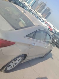 ياالله سوناته للبيع موديل ١١ رقم بغداد انكليزي وارد امريكي حادثها قبق ...