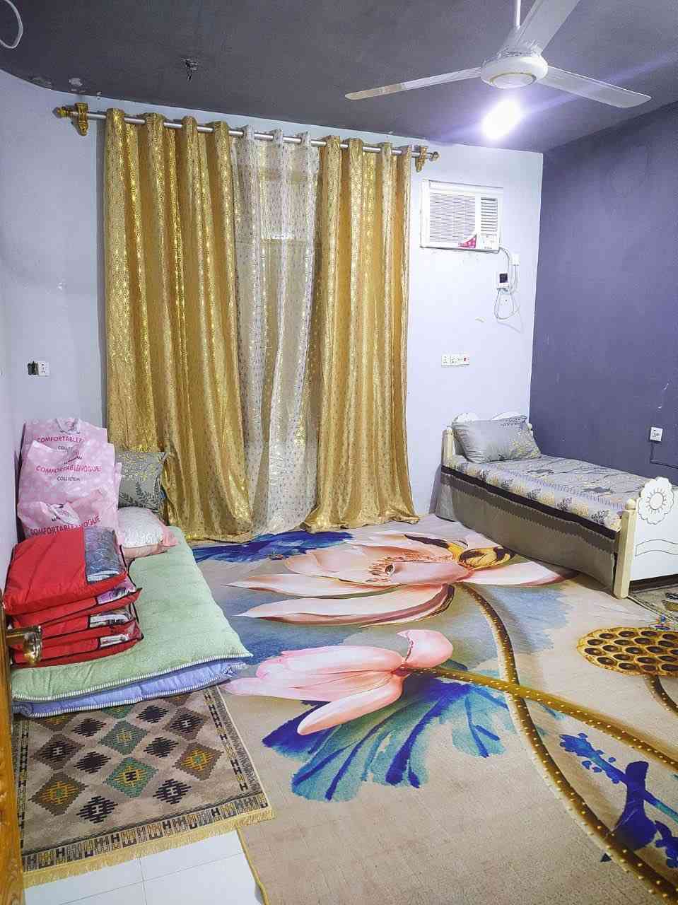 شقة مؤثثة #للايجار 
يومي 60
اسبوعي 300
شهر واحد 800
‭0774 754 8230‬
