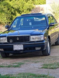 كراون راس الثور • ١٩٩٧ • مكينة ٢٥٠٠