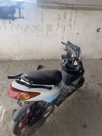 للبيع سكنس كوم حديد كلشي شغال بيها الدراجه عاوجه ولفات فقط قيم سعرك وا...