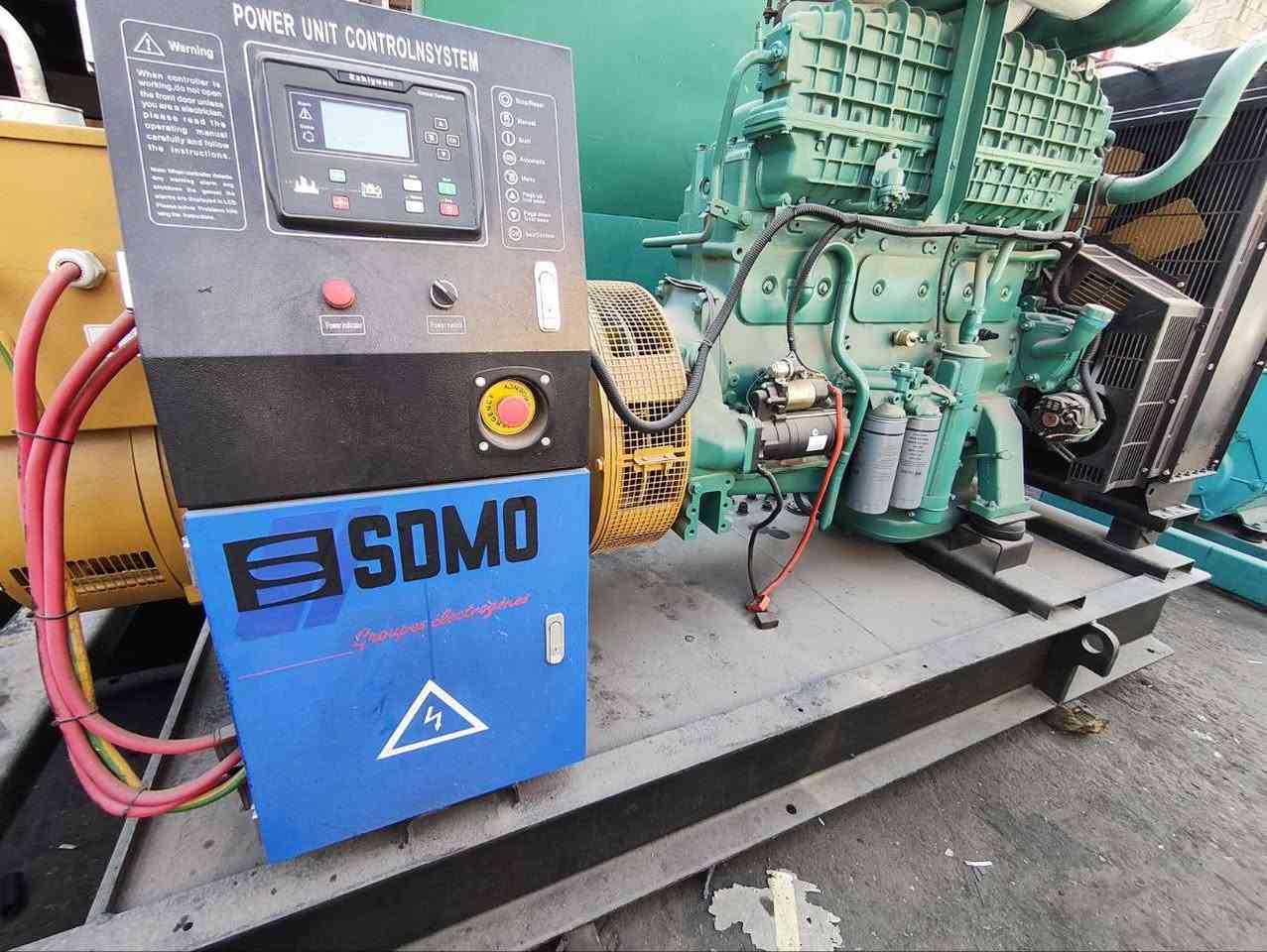 للبيع مولدة اوربي 
✅ النوع فالفو بلادي مكفول ستندر ما مفتوح برغي 
✅ الحجم :  16.42
✅ الاستطاعة : 600kv
✅ الميزات : لا صرف ولا بخار  
🔵 يوجد توصيل لجميع محافظات العراق 
🔵 يوجد لدينا جميع أحجام المولدات والانواع ادخل للبيج وتعرف أكثر 

👈 للاستفسار أكثر التواصل عبر واتساب او الاتصال على الارقام : 
📱 ***********
📱 ***********  
عنوان : اربيل - الصناعة الجنوبية 

#مولدات #عراق #بيع_مولدات #اربيل
