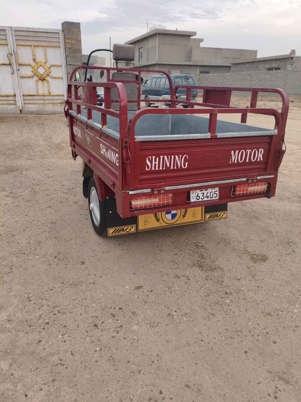 السلام عليكم ستوته للبيع موديل 23 مرقمه وسنويه لوحات نكليزي تحويل ثاني يوم المكان  السعر 3450 الشراي يتصل
*********** أو ***********
