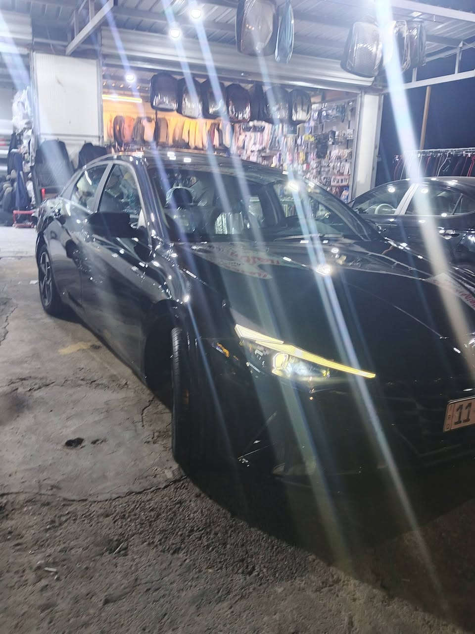 النترا امريكي هايبرد موديل 23 مواصفات فول للاخير 
بصمه وفتحه 
وكشنات تدفى وجلد حضن 
تدفى بلستيرن 
سايد بريك بصمه 
شاحن واير لس
تشغيل عن بعد 
داخل سبع الاوان 
لد امامي خلفي 
سماعات جي بيل
دمام خلفي امامي
لايت تلث عدسات 
شاشه متصله ديجتل
اشاير مري
رادرات محيطه
ماشيه ٣٢
حادثه خفيف بدون دواخل بدون ايرباك 
سياره على وضع الشركه
مكان بغداد 
السعر١٥٨
***********
***********
رقم بغداد بسمي
