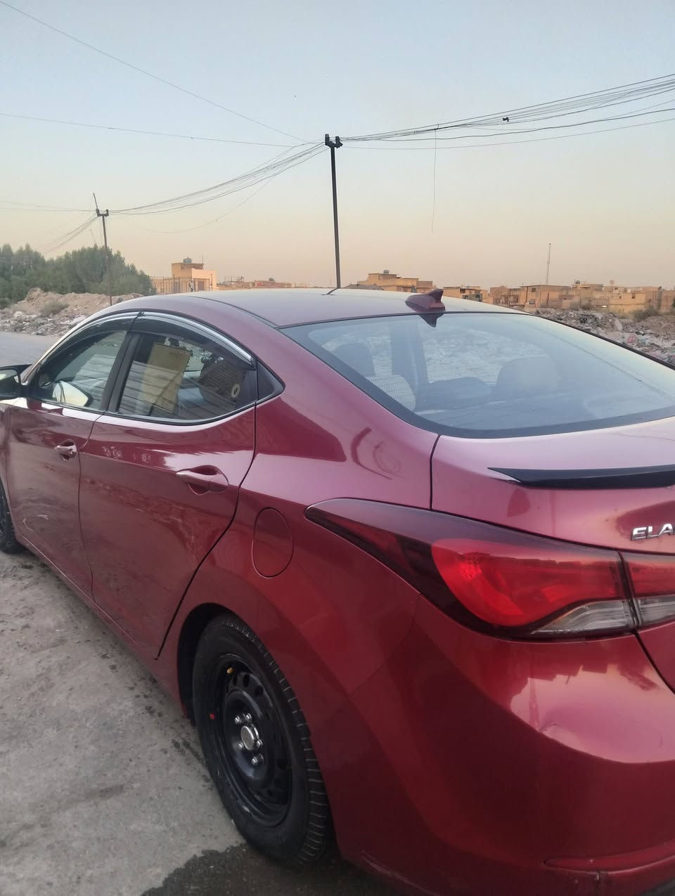 2016
بغداد مكاني 
***********
