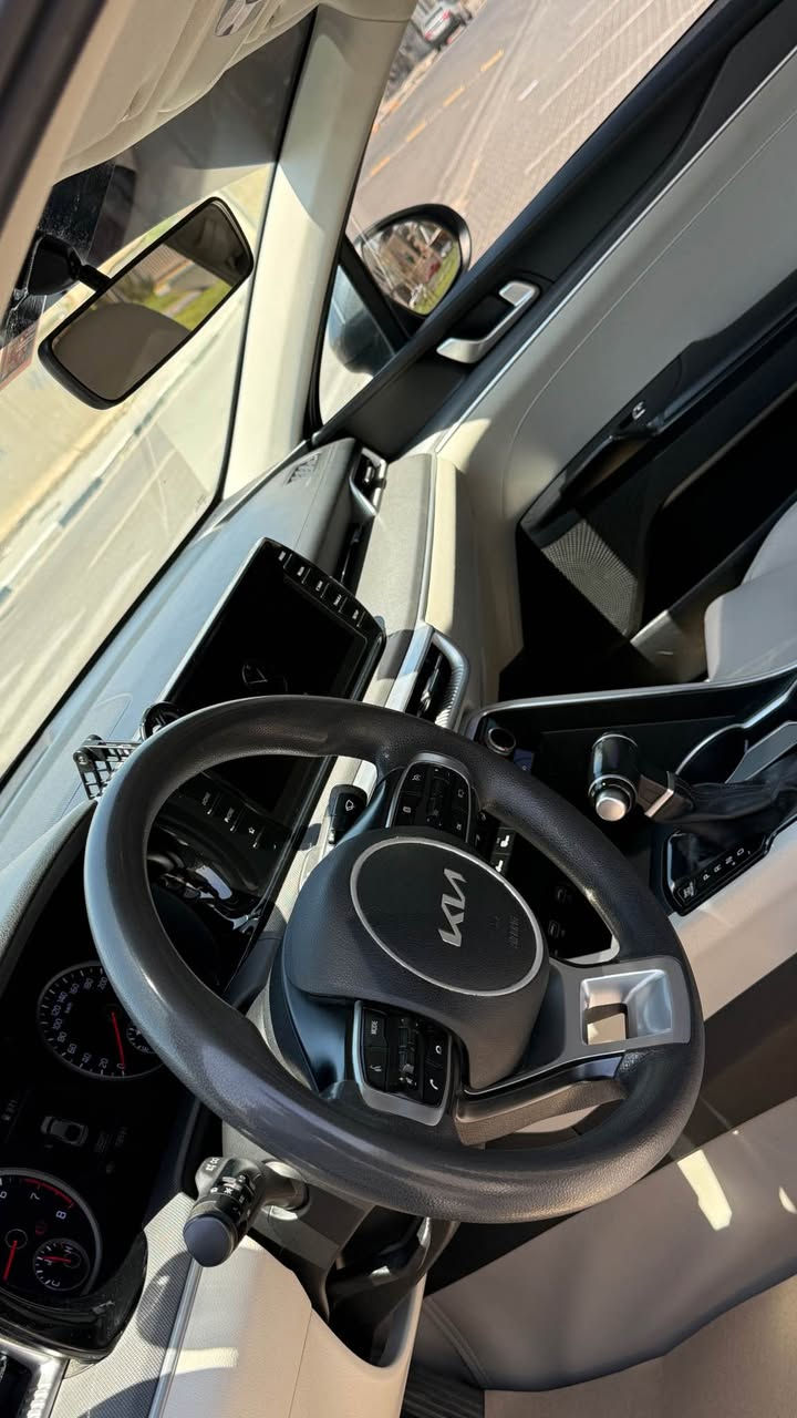KIA K5 2022 خليجي

الممشى: 73 ألف كم
مواصفات ستاندر(سويچ مو بصمة)
* محرك 2000 (2.0) دوش
*كير AT
* شاشة CarPlay
* كاميرا خلفية
* مثبت سرعة
* أربع وضعيات قيادة: Normal - Sport - Eco - Smart
* السيارة عليها سستم حماية
* السيارة نظيفة وجاهزة من كلشي شرط الفحص
بيها بارد بالمكان المحددة بالصورة
رقم اربيل وكالة بأسمي
عنوان السيارة:البصرة_المعقل
*********** البصرة, العراق
