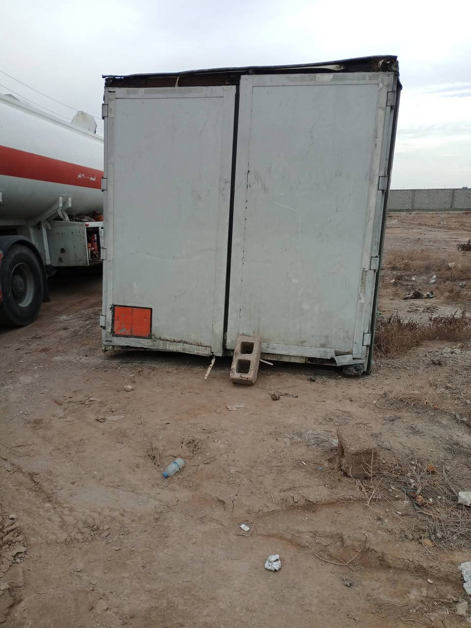 *********** بدي اتيكو البيع اطول سته وربع مكان بغداد جرف نداف
