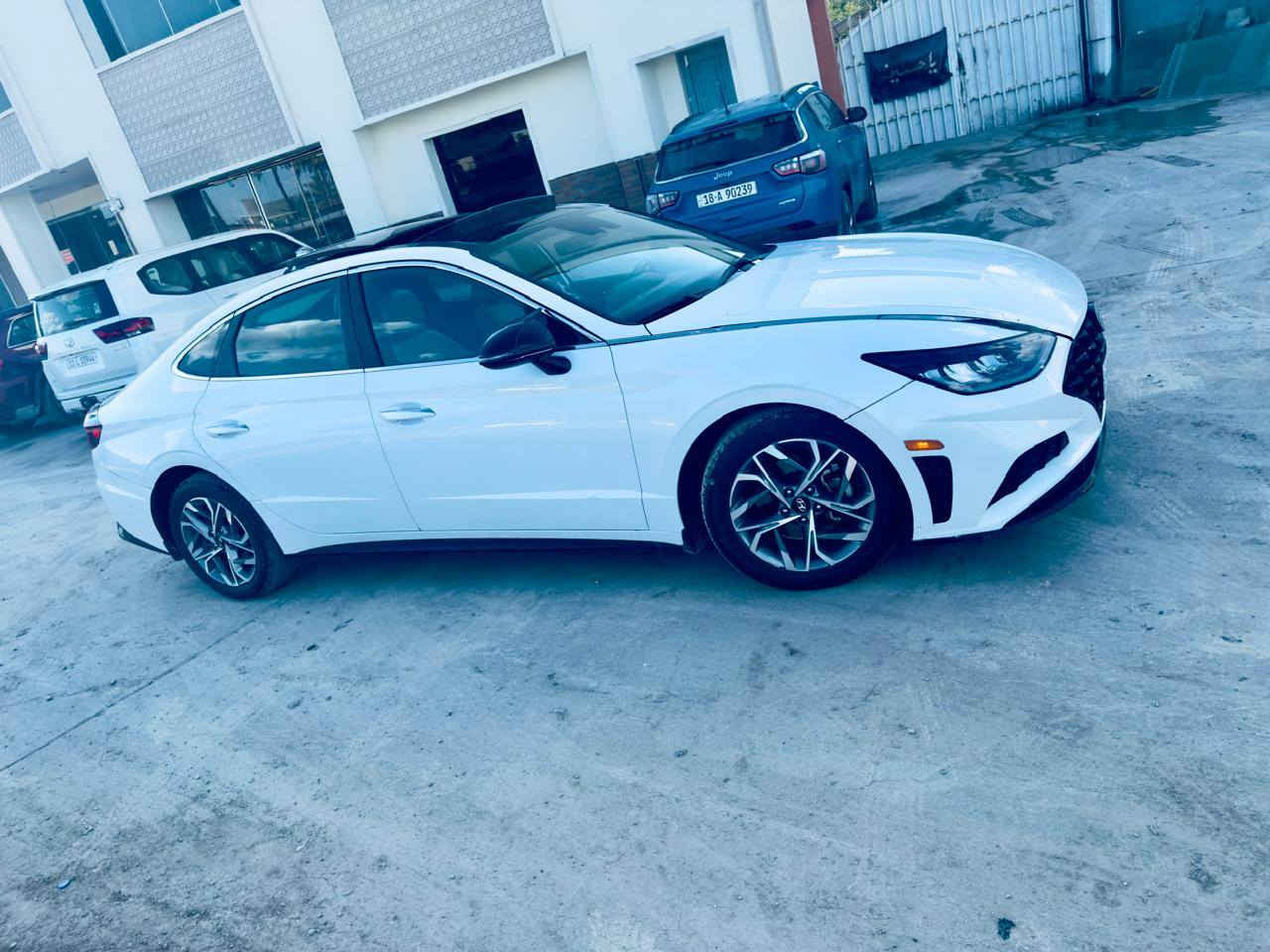 للبيع سوناتا فول مواصفات موديل 2020 شرط مداور ثاني يوم محرك ٢٥٠٠. 
المكان بابل 

السعر ١٥٩ 

***********
